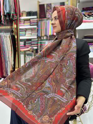Ed Scarf Celebrity Kırmızı Etnik Desenli Şal