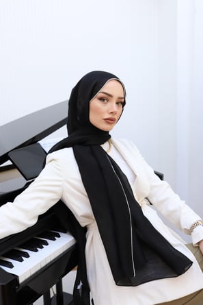 Swarovski Detaylı Pırlanta Şal (Siyah)