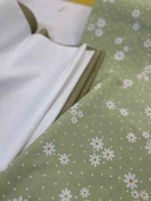 Country Papatya Desen Akfil Kumaş D80600 Adaçayı Yeşili
