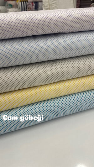 Beyaz Zemin Mini Puanlı Poplin Kumaş Cam Göbeği
