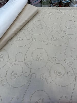 Büklüm Lale Desen Kadife Nakış Detaylı Pike (Hera Pike) Kapuçino