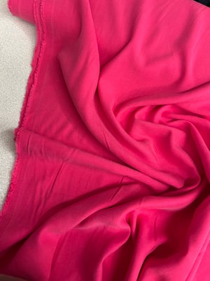 Tensel Gabardin Doku Dökümlü Kumaş Fuşya Pembe