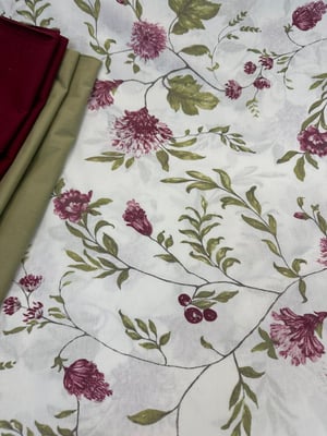 Zemin Mürdüm Vintage Çiçekler Desenli Akfil Kumaş D3601 Beyaz