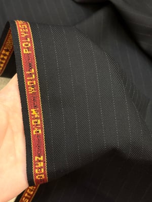 Balıksırtı Çizgili Yünlü Oğuz Gabardin Çizgili Kumaş Siyah