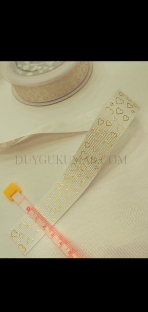 Altın Kalp Desenli Grogren Kurdele 2,5 cm Genişlikli