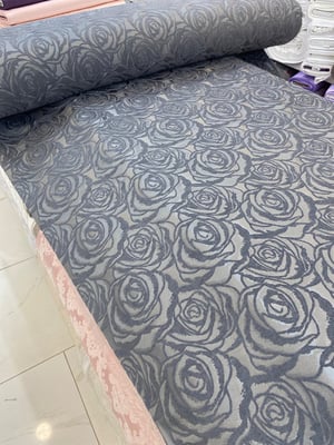 Antrasit Rengi Gölge Gül 507 Desen Etuval İpek Şönil Pike Kumaş 