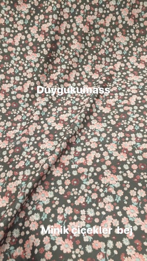 Bej Rengi Minik Çiçekler Desen Fitilli Kadife Kumaş