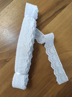 Beyaz 2 Numaralı Desen Fisto Güpür Top