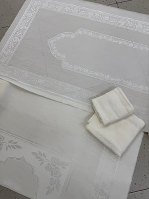Rose Seccade, Kare Örtü Ve İkili Havlu Set Ekru
