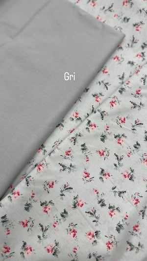 Gri Zemin Pembe Çiçek Nd15 Desenli Akfil Kumaş
