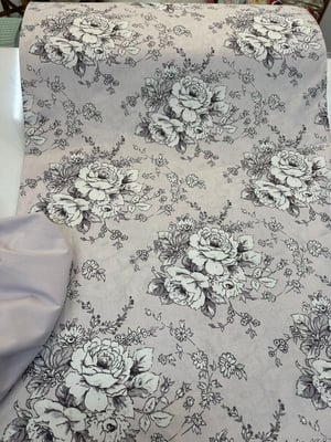 Zemin Floral Desenli Akfil D2500 Eflatun