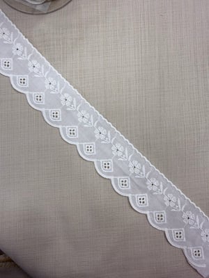 29 Numaralı Tekli Papatya Desen Fisto Güpür Top Ekru