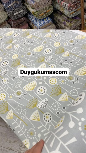 Gri Zemin Soyut Çiğdem Çiçeği Desenli İthal Duck Keteni