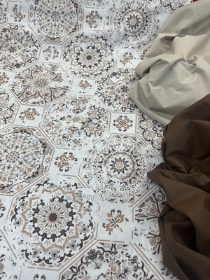 Koyu Kahve Altıgen Etnik Desenli Akfil D2250