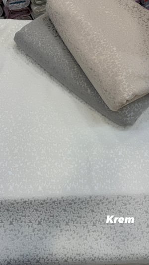 Krem Mini Çiçek Desen Etuval Şönil Pike