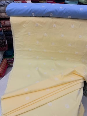 Papatya Nakış Detaylı Sarı Poplin Kumaş