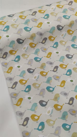 Sarı Mavi Kuşlar Desenli İthal Duck Keteni