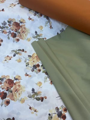 Tarçın Rengi Suluboya Gül Desen Akfil Kumaş D690