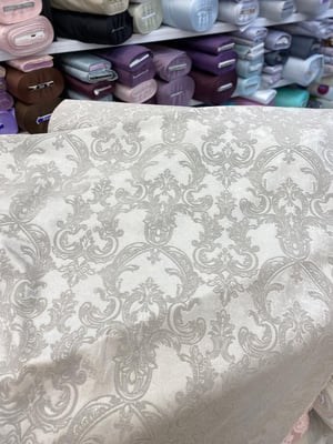 Taş Rengi Şamdan Desen İpek Şönil Pike Kumaş