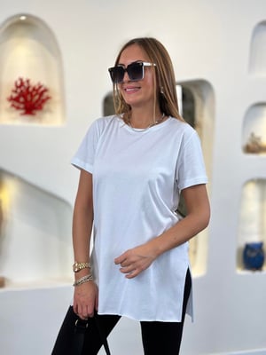 Beyaz Yan Yırtmaçlı Pamuk Basic Tshirt