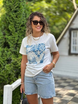 Mavi Pano Baskılı Beyaz Tshirt