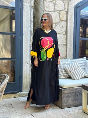 Ön Renkli Baskılı Siyah Oversize Salaş Elbise
