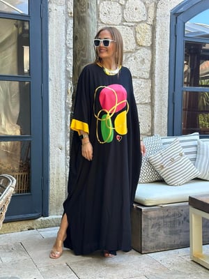 Ön Renkli Baskılı Siyah Oversize Salaş Elbise