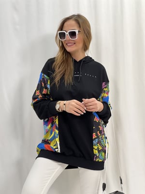 Siyah Yarasa Kol Baskılı Sweatshirt