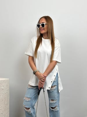 Yan Çıtçıtlı Beyaz Salaş Tshirt