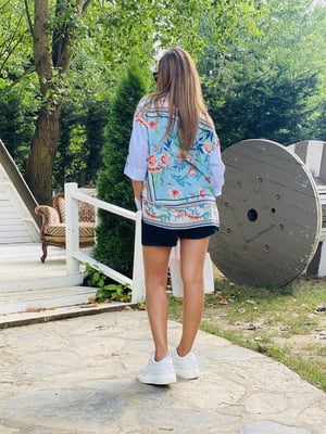 Arka Turkuaz Detaylı Keten Gömlek 