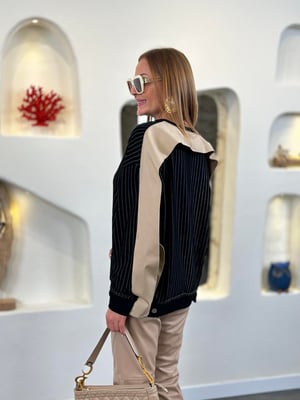 Bej Gabardin Detay Siyah Çizgili Sweatshirt