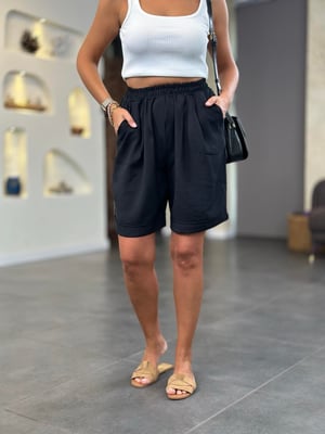 Beli Lastikli Şehir Boy Siyah Tensel Şort