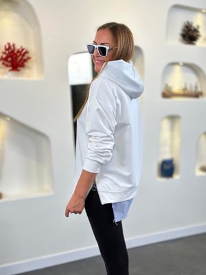 Beyaz Gömlek Detay Yan fermuarlı Kapüşonlu Sweatshirt