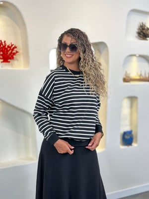 Bisiklet Yaka Siyah Beyaz Çizgili Sweatshirt