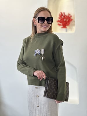 Broşlu Haki Kazak