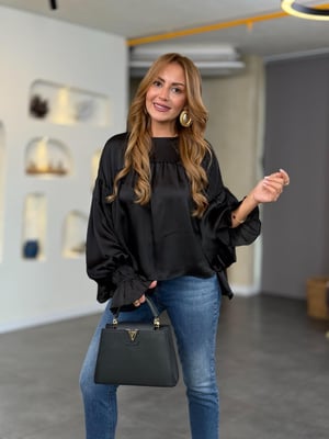 Büzgülü Salaş Siyah Saten Bluz