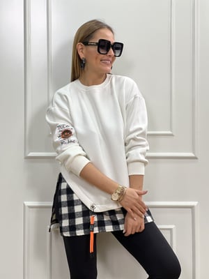 Ekose Detay Beyaz Sweatshirt