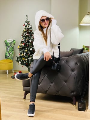 Ekru Peluş Sweatshirt