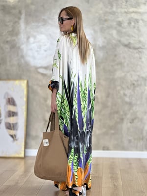 Hakim Yaka Bej Desenli Oversize Maxi Elbise