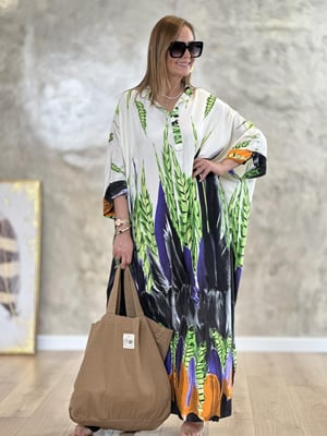 Hakim Yaka Bej Desenli Oversize Maxi Elbise