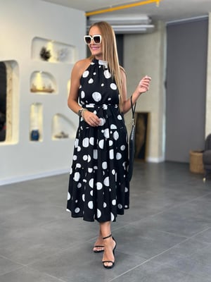 Halter Yaka Kuşaklı Puantiyeli Elbise