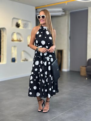 Halter Yaka Kuşaklı Puantiyeli Elbise