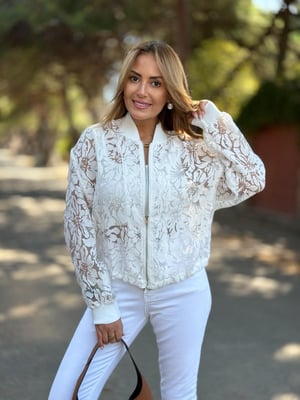 Jakarlı Beyaz Bomber Ceket