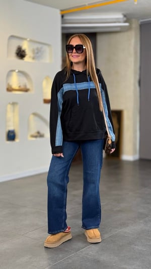 Jean Detaylı Kapüşonlu Siyah Sweatshirt