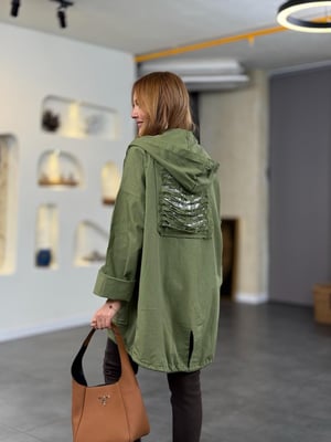 Kapüşonlu Sırt Payetli Gabardin Haki Ceket