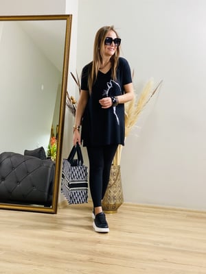 Kedi Desenli Siyah Tshirt