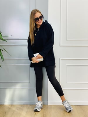 Kesikli Siyah Sweatshirt