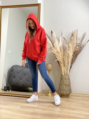 Kırmızı Püsküllü Sweatshirt
