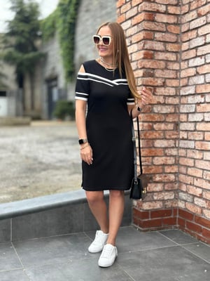 Kol Şeritli Omuz Dekolteli Siyah Elbise