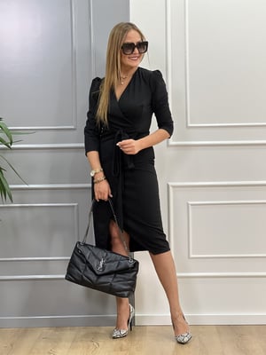Kruvaze Yaka Siyah Kuşaklı Elbise